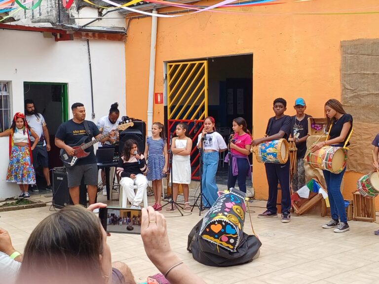 39bd9f27-d1fb-4051-89a9-2bcabc188750